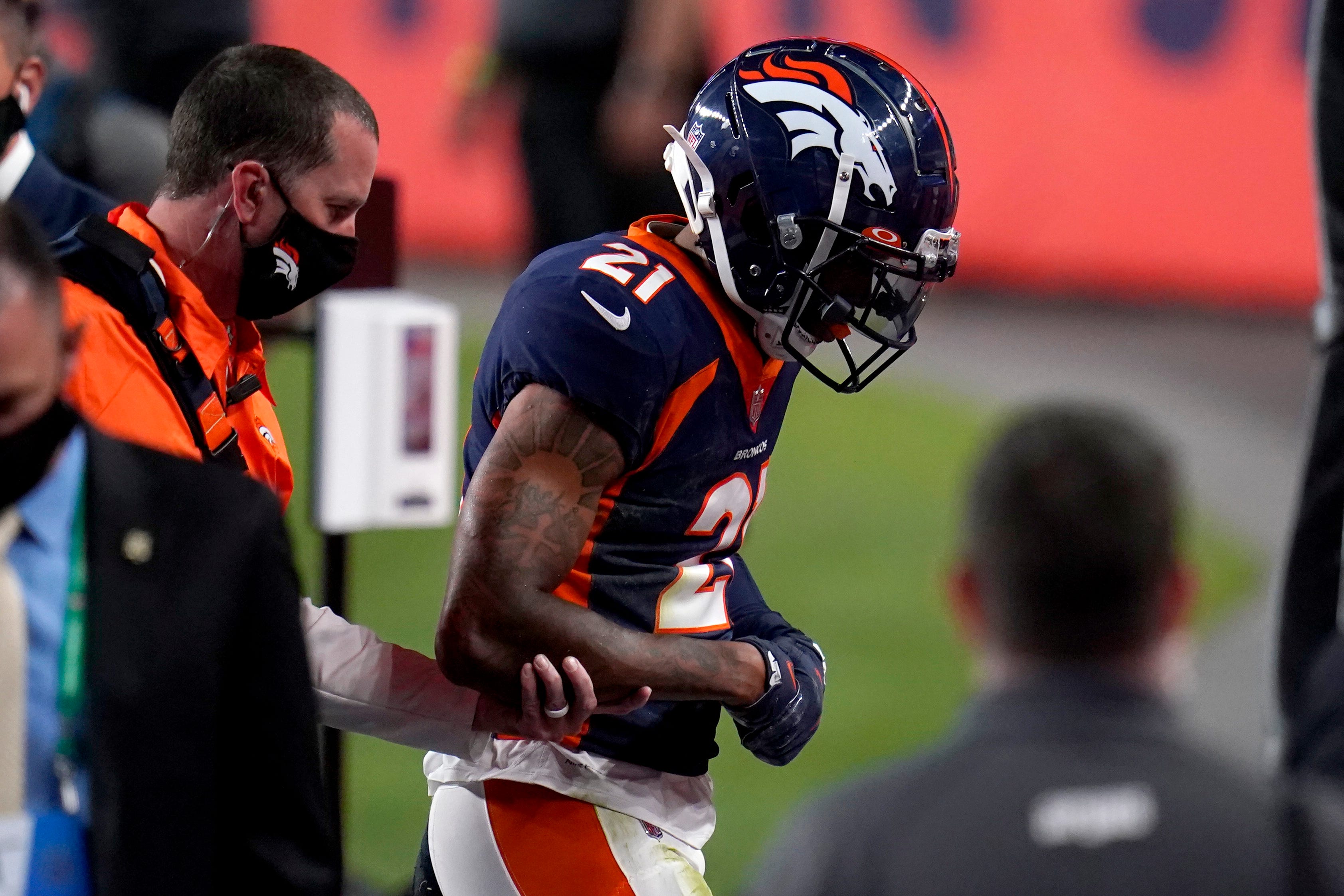 Broncos CB A.J. Bouye likely on injured 